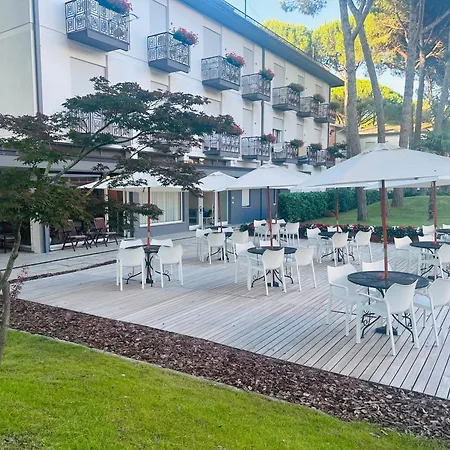 Hotel Laura-2